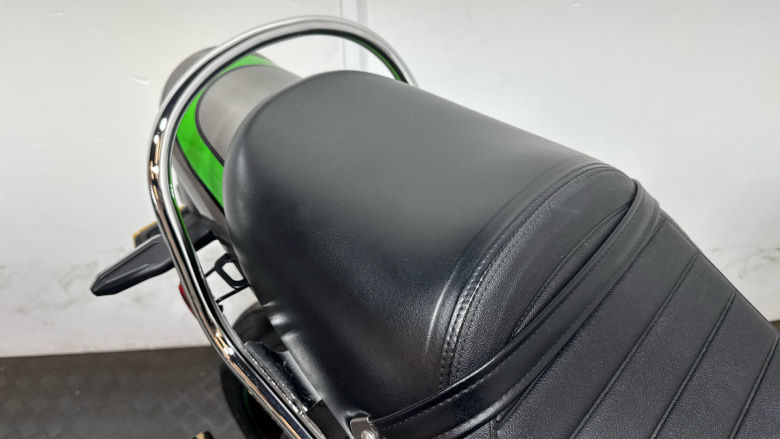 Kawasaki Z R900EKF (19MY)